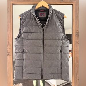 Untuckit Puffer Vest